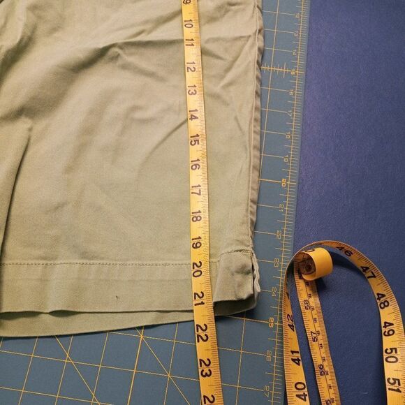 New York & Company, Manhattan Chino shorts - Picture 5 of 6